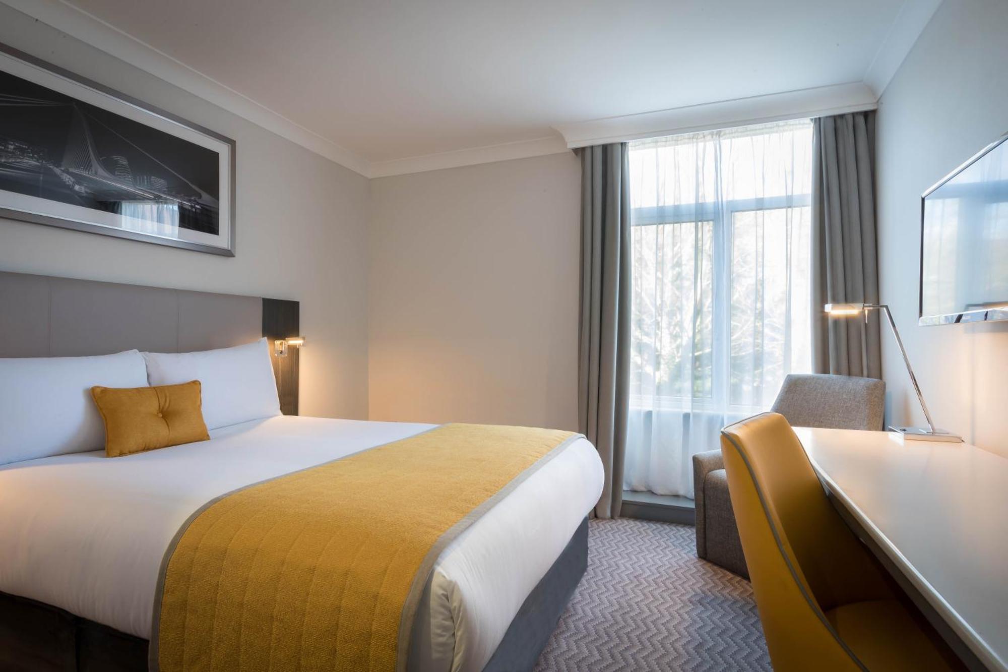 Double Room,1274427745:JPEG