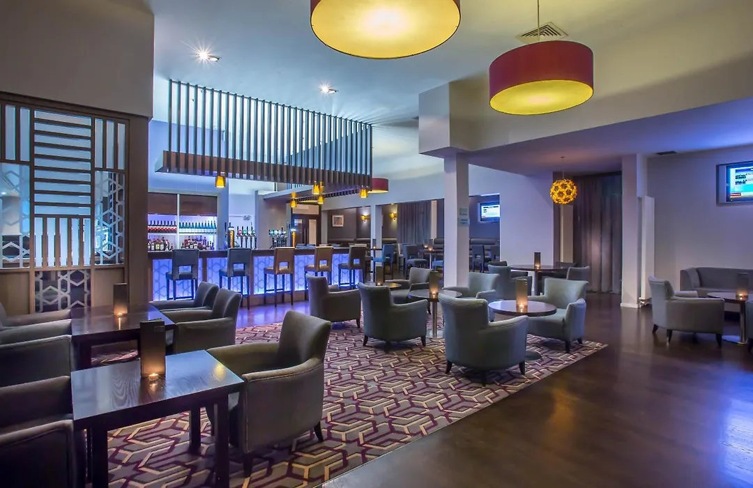 Maldron Hotel Dublin Airport-1